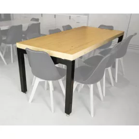 Staff Table - 0